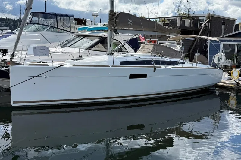 The Image of Jeanneau Sun Odyssey 349 2016 - undefined