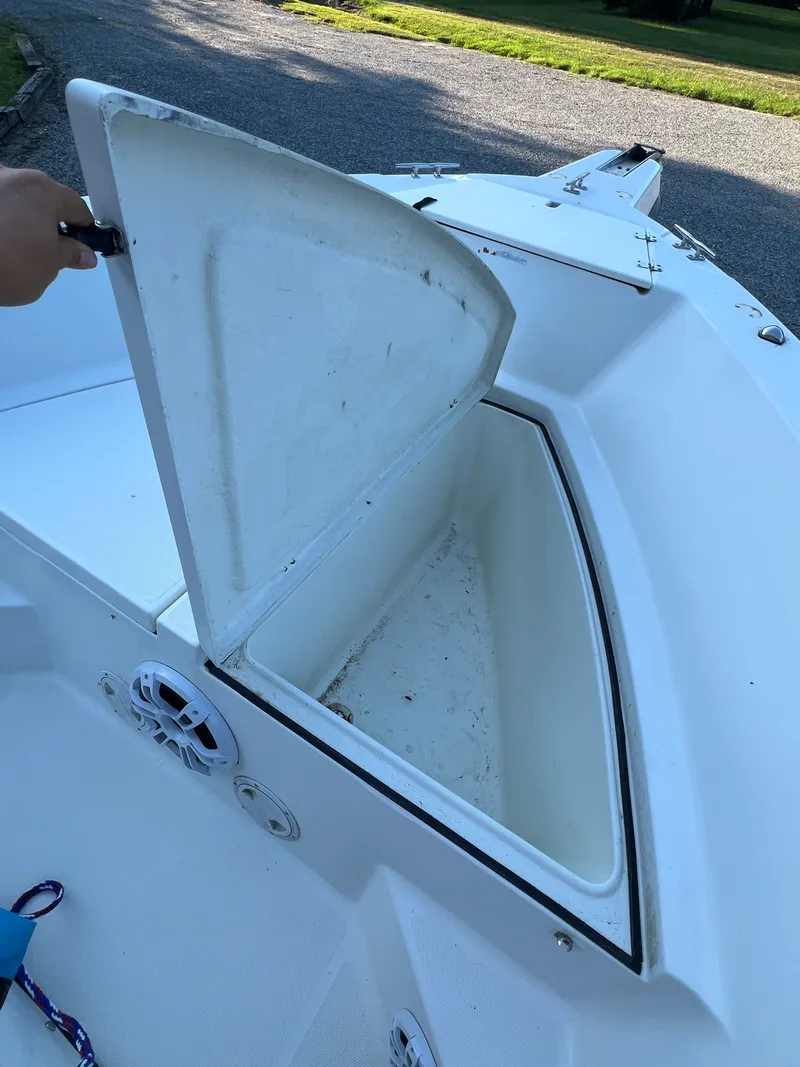 Slide: The Image of Hydra-Sports 230 Seahorse 2000 - 22