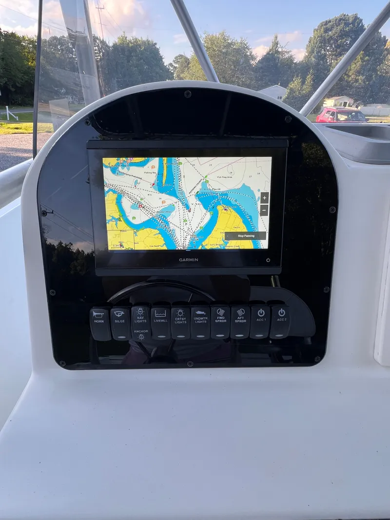 Slide: The Image of Hydra-Sports 230 Seahorse 2000 - 32