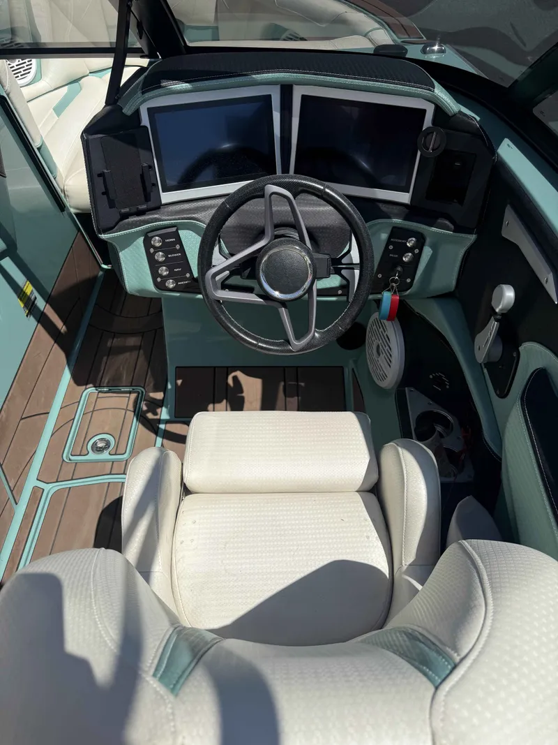 Slide: The Image of Centurion Ri245 2021 - 6