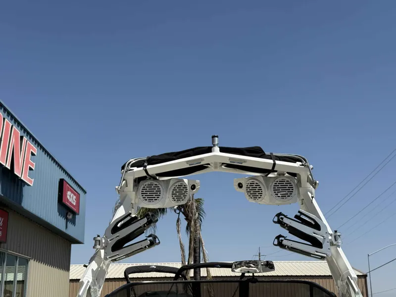 Slide: The Image of Centurion Ri245 2021 - 8