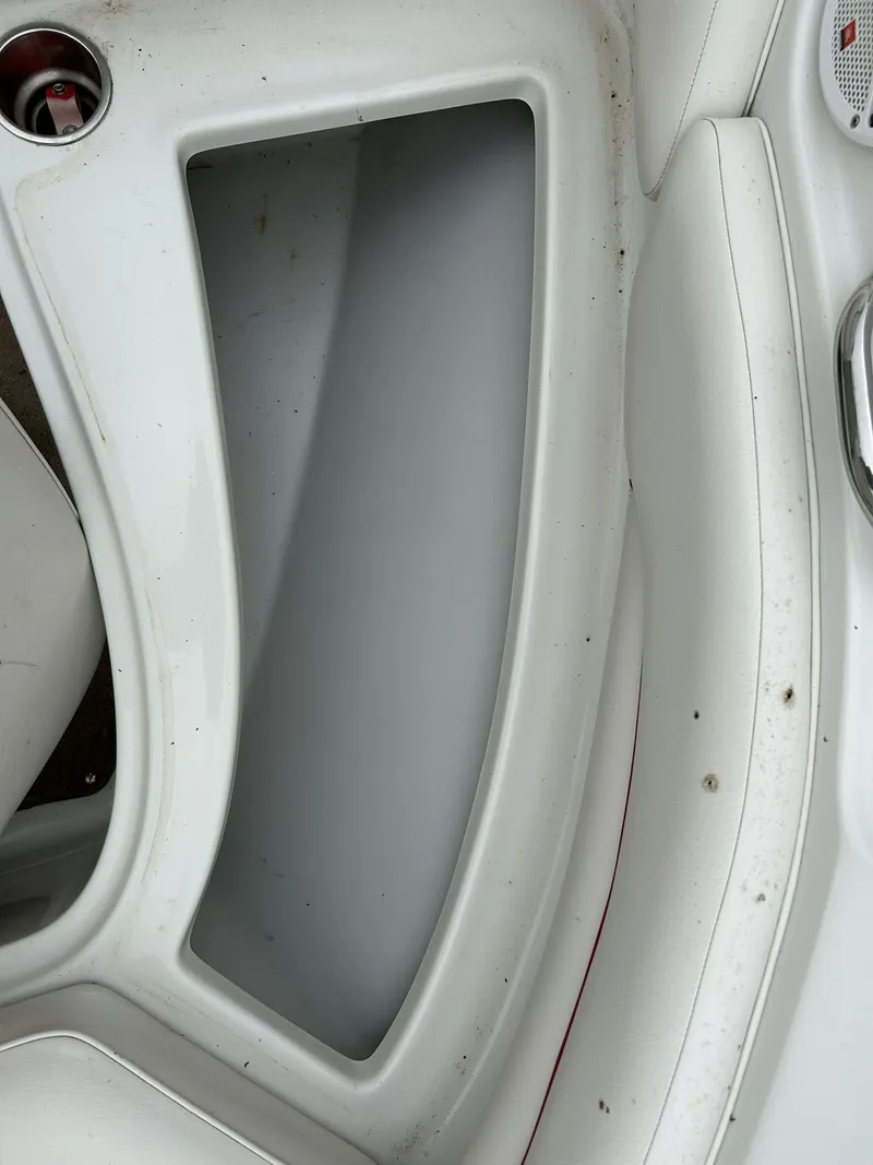 Slide: The Image of Crownline Boats 200 LS w/Volvo Penta 5.0L - 220HP Engine and Trailer Included 2007 - 8