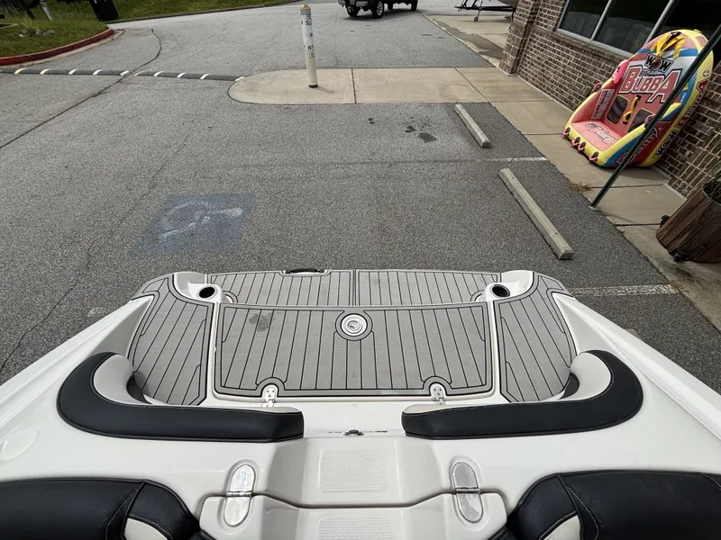 Slide: The Image of Yamaha AR195 w/2020 Yamaha 1.8L SV HO Engine and Trailer Included 2020 - 20