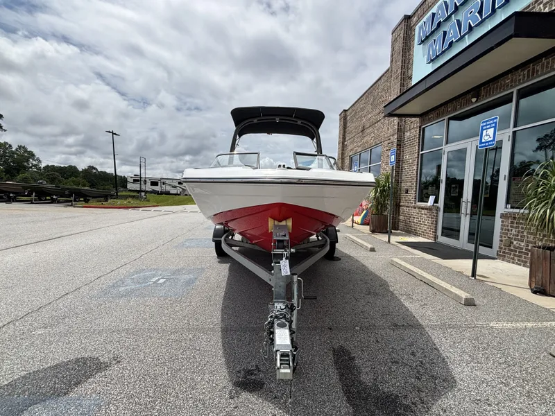 Slide: The Image of Yamaha AR195 w/2020 Yamaha 1.8L SV HO Engine and Trailer Included 2020 - 27