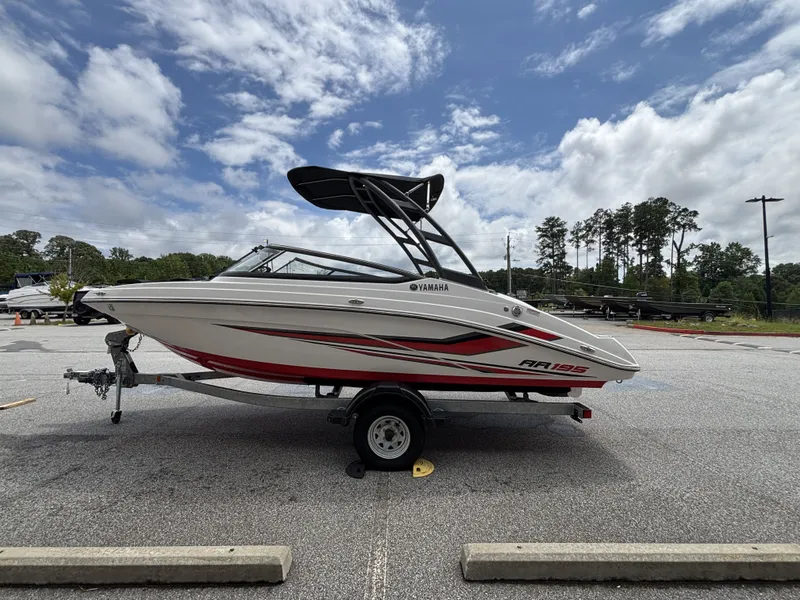 Slide: The Image of Yamaha AR195 w/2020 Yamaha 1.8L SV HO Engine and Trailer Included 2020 - 6