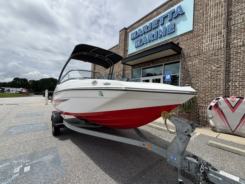 Slide: The Image of Yamaha AR195 w/2020 Yamaha 1.8L SV HO Engine and Trailer Included 2020 - 9