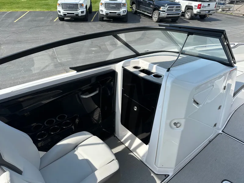 Slide: The Image of Yamaha AR250 2022 - 10