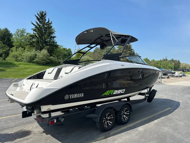 Slide: The Image of Yamaha AR250 2022 - 5