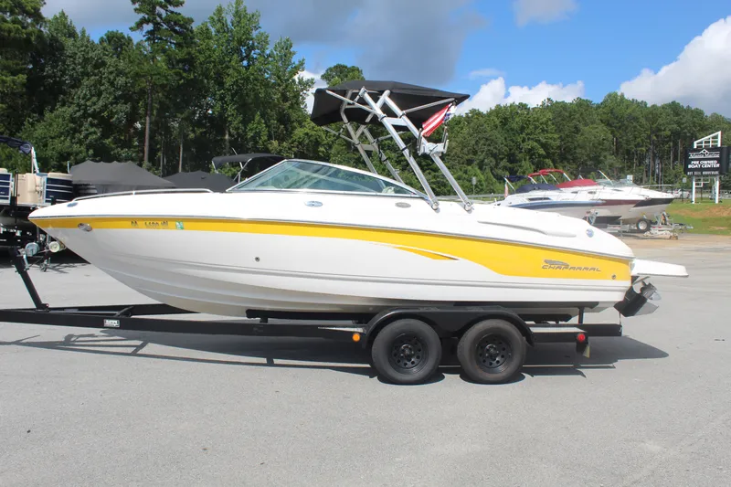 The Image of Chaparral 220 SSi 2003 - 1