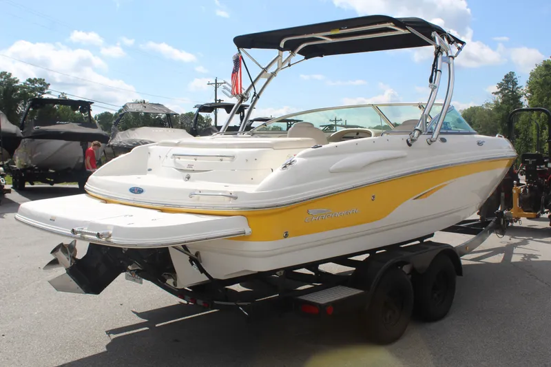 Slide: The Image of Chaparral 220 SSi 2003 - 8