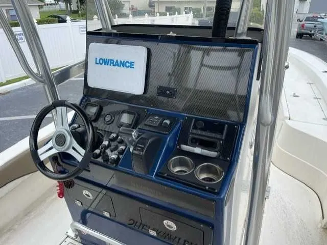 Slide: The Image of Shearwater 26 LTZ Limited Edition 2013 - 2