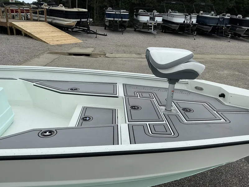 Slide: The Image of Excel Bay Pro 220 220 ELITE 2026 - 3