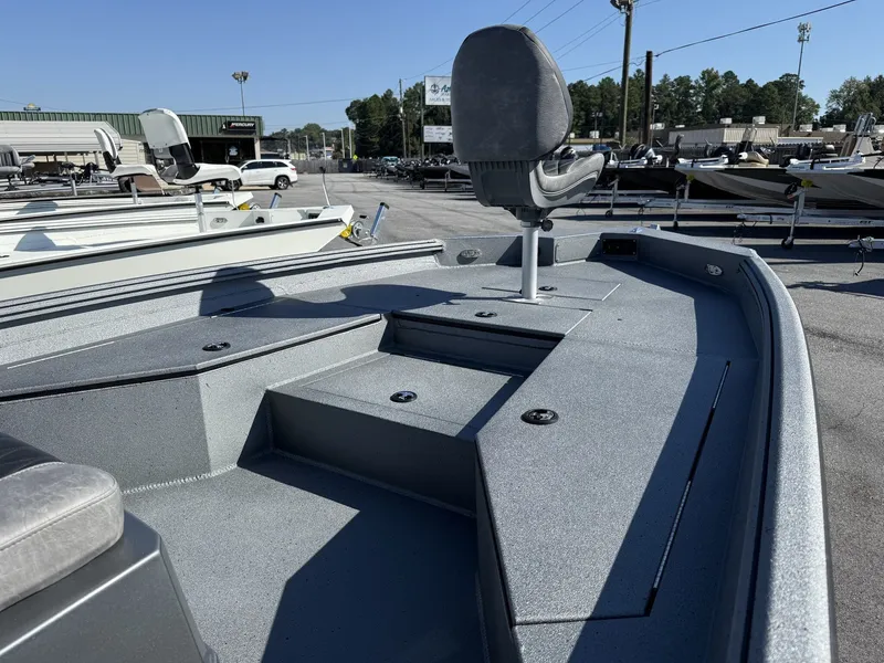 Slide: The Image of Excel Bay Pro 220 220 ELITE 2026 - 10