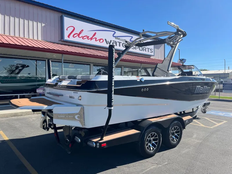 Slide: The Image of Malibu Wakesetter 21 LX-r 2024 - 3
