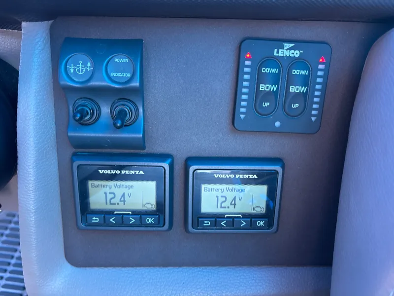 Slide: The Image of Cobalt 302 2013 - 22