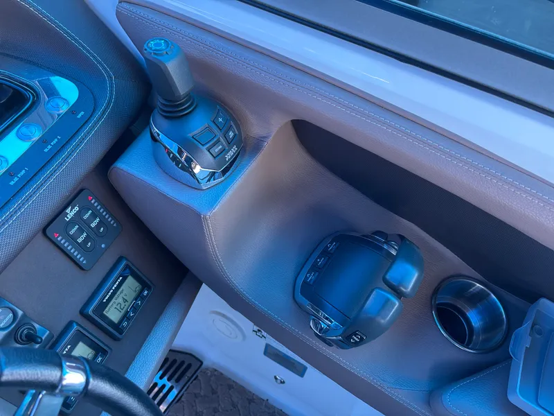 Slide: The Image of Cobalt 302 2013 - 23