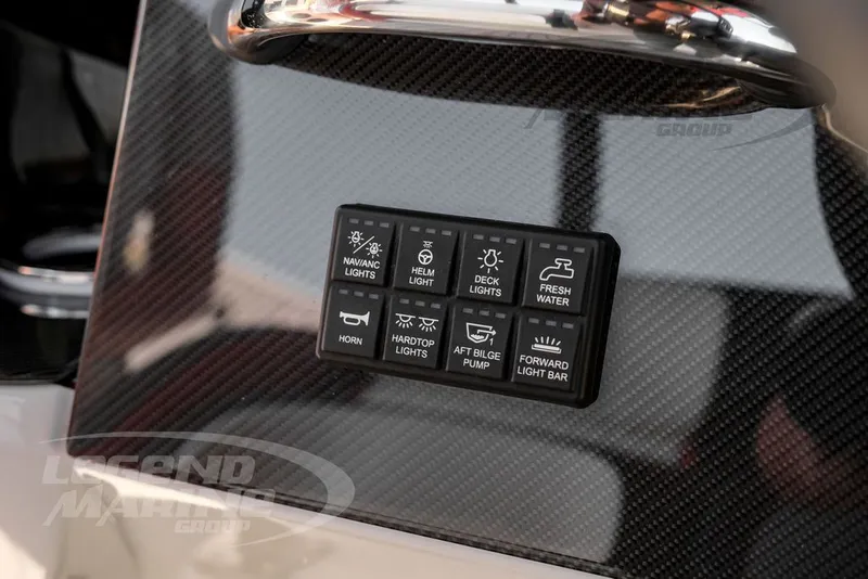 Slide: The Image of Nor-Tech 390 Sport 2026 - 25