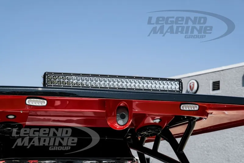 Slide: The Image of Nor-Tech 390 Sport 2026 - 32