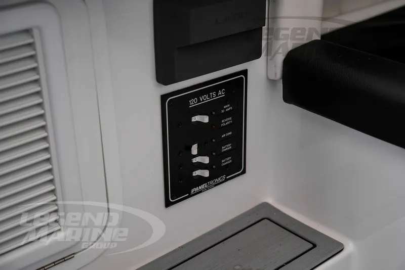 Slide: The Image of Nor-Tech 390 Sport 2026 - 53