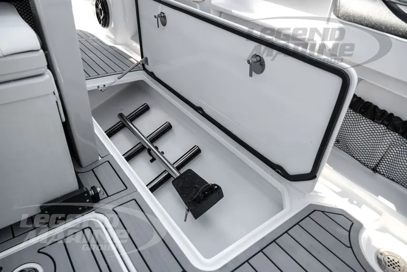 Slide: The Image of Nor-Tech 390 Sport 2026 - 66