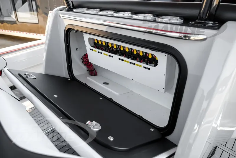 Slide: The Image of Nor-Tech 390 Sport 2026 - 68