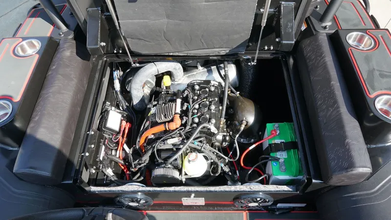 Slide: The Image of Highfield Jet 420 2025 - 17