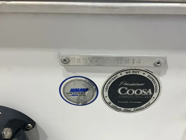 Slide: The Image of Sea Hunt Ultra 234 2014 - 10