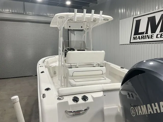 Slide: The Image of Sea Hunt Ultra 234 2014 - 9