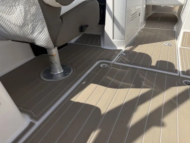 Slide: The Image of Yamaha 242 Limited S 2015 - 14