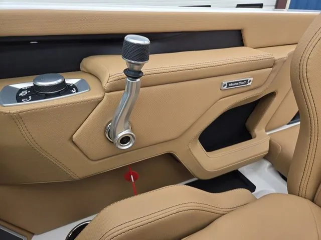 Slide: The Image of MasterCraft XT22 T 2026 - 33