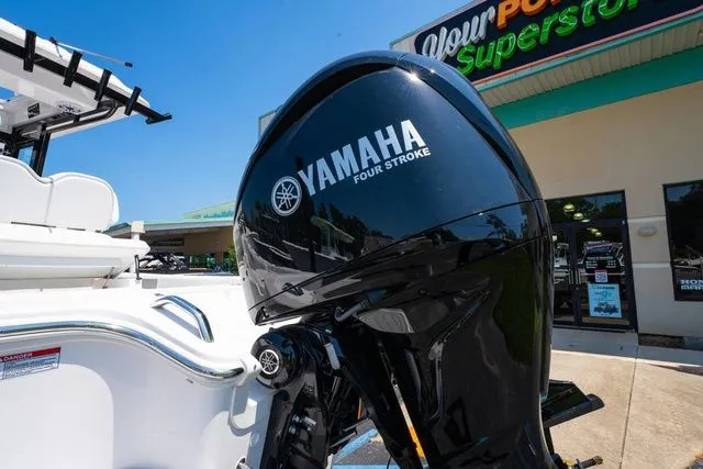 Slide: The Image of Sea Fox 282 LT 2026 - 9