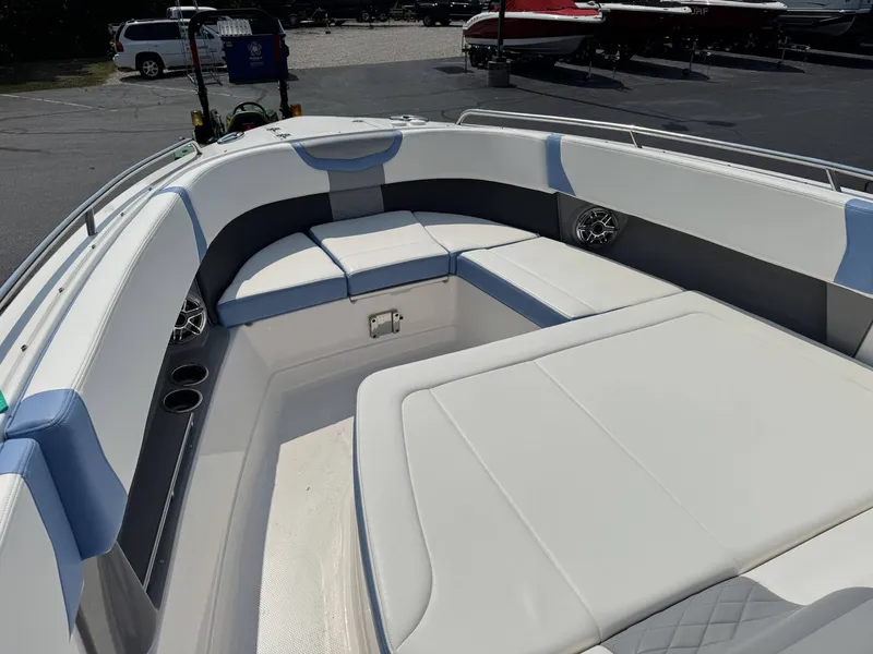 Slide: The Image of Chaparral 300 OSX 2022 - 15