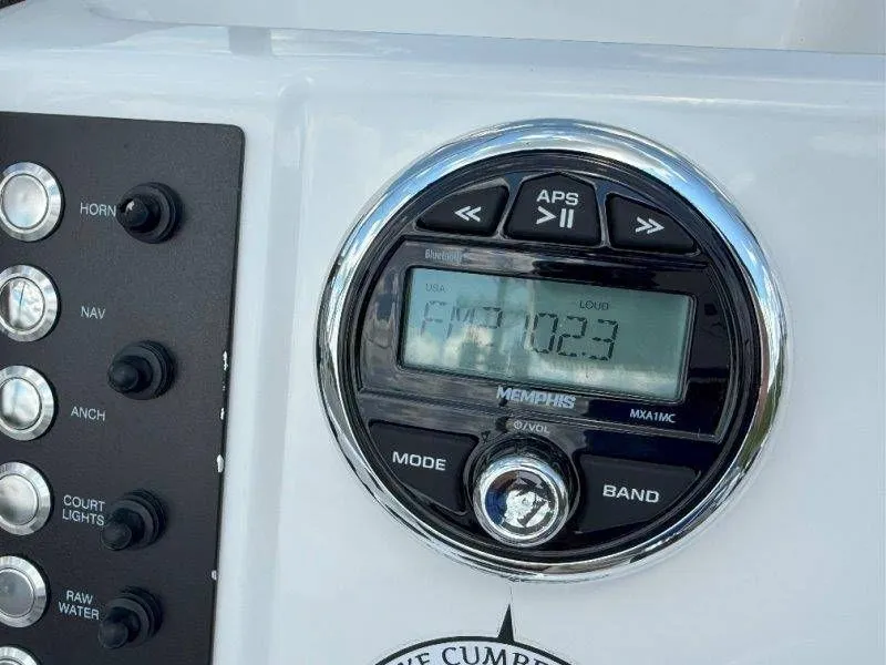 Slide: The Image of Robalo R180 Center Console 2019 - 61