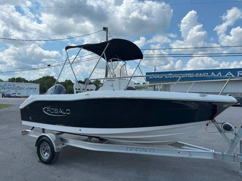 Slide: The Image of Robalo R180 Center Console 2019 - 67