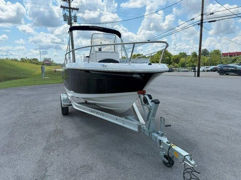 Slide: The Image of Robalo R180 Center Console 2019 - 9