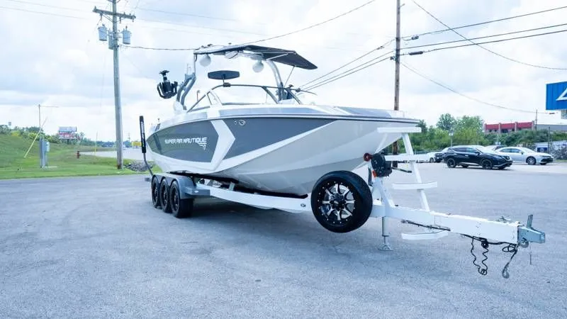 Slide: The Image of Nautique G25 2018 - 11