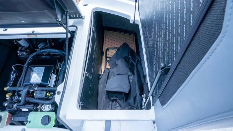 Slide: The Image of Nautique G25 2018 - 30