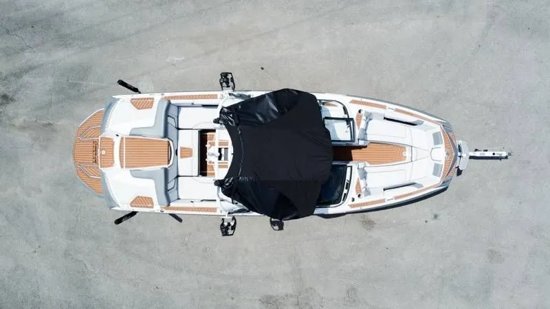 Slide: The Image of Nautique G25 2018 - 4