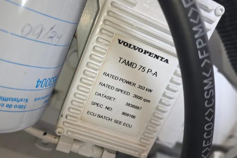 Slide: The Image of Volvo Penta TAMD 75 P-A engine details on 2005 Chris-Craft Roamer 40 yacht. - 76