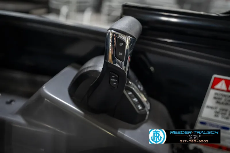 Slide: The Image of Control panel of 2026 Bennington 26 MSB boat with horn and power buttons. - 39