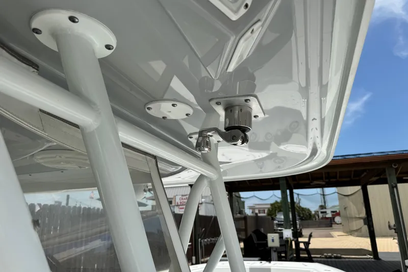 Slide: The Image of Close-up of 2018 Freeman 42 boat's T-top structure and fittings. - 29
