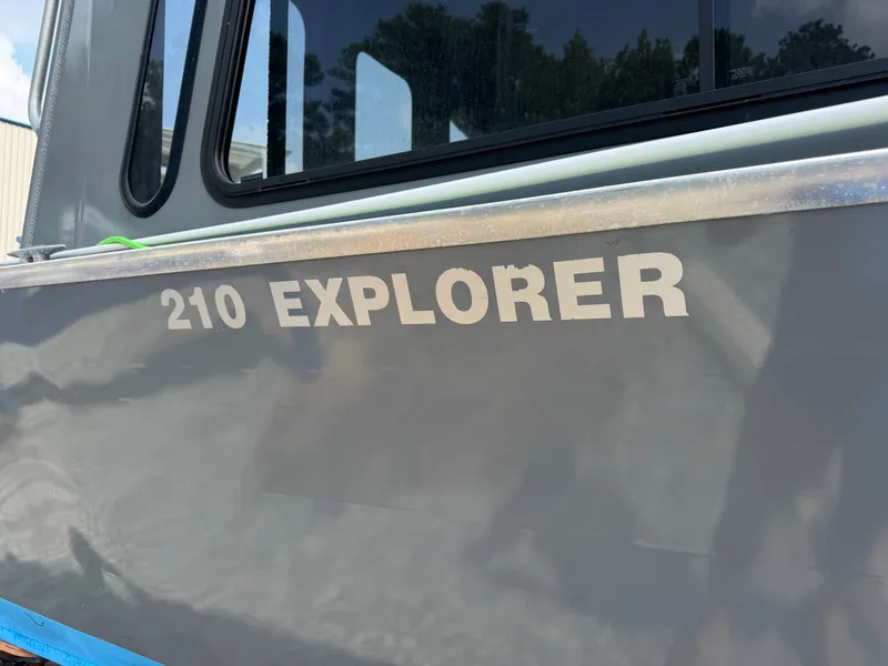 Slide: The Image of Raider 210 Explorer 2022 - 4
