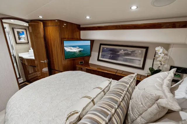 Slide: The Image of Viking 48 Convertible 2003 - 95