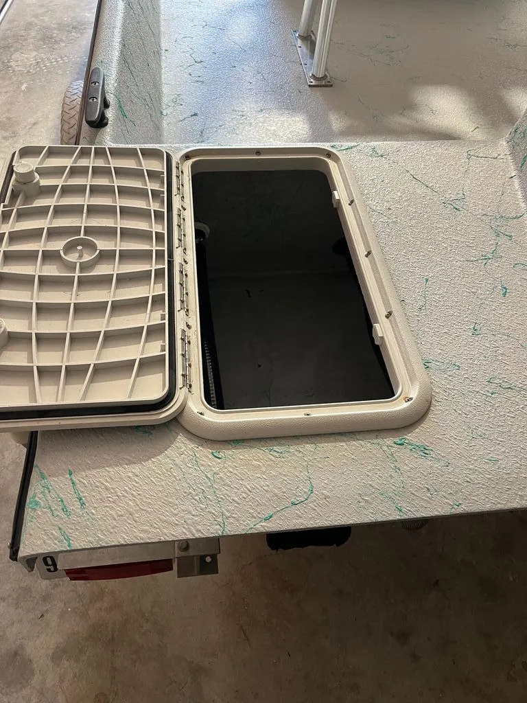 Slide: The Image of Majek Red Fish Line 2019 - 17