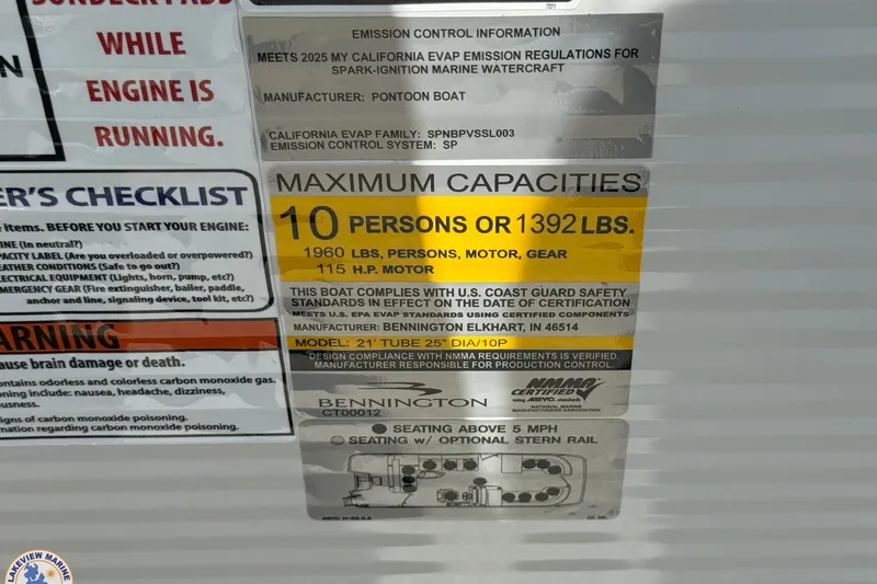 Slide: The Image of Capacity label for 2025 Bennington 22ML pontoon boat, seating 10 people or 1392 lbs. - 16