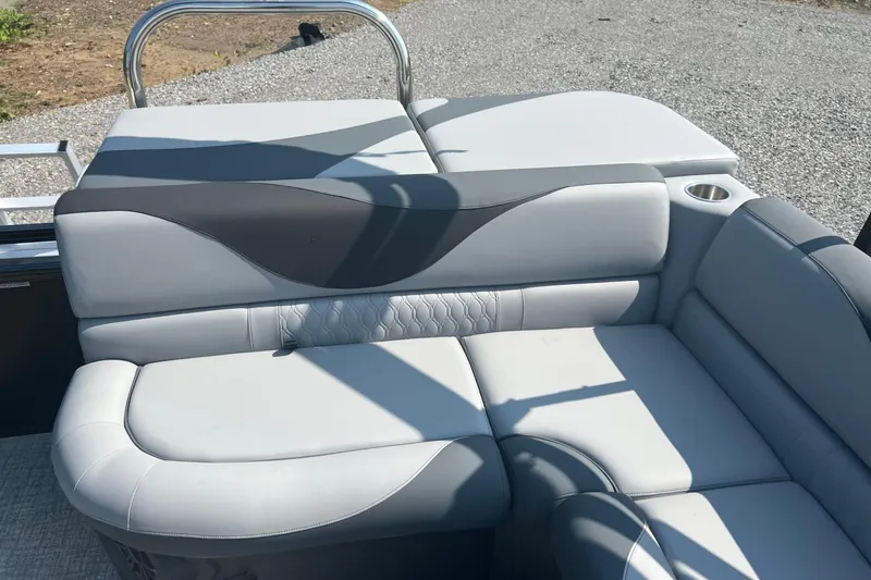 Slide: The Image of Luxurious seating on 2026 Tahoe Pontoon 1980 CRUISE, featuring modern design and comfort. - 12