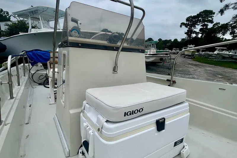 Slide: The Image of 1993 Boston Whaler 17 Montauk boat interior with Igloo cooler seat. - 4