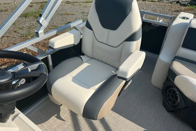 Slide: The Image of Luxurious seating on 2026 Tahoe Pontoon 1780 CRB boat, featuring premium upholstery and armrests. - 20