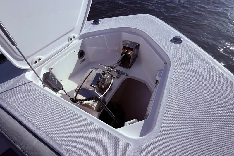 Slide: The Image of Everglades 395 Center Console 2023 - 65