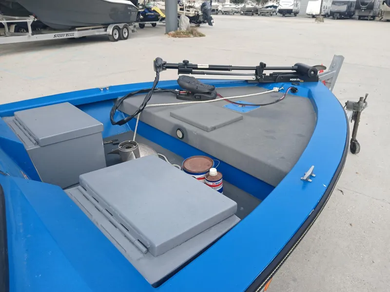 Slide: The Image of Custom 17 1990 - 6